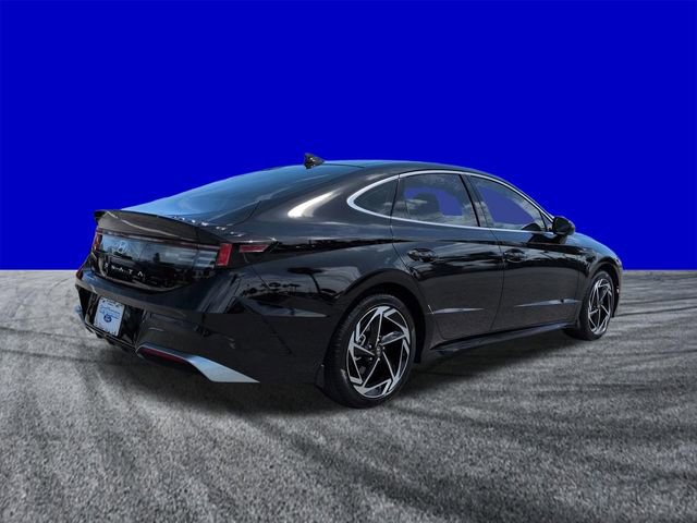 Used 2024 Hyundai Sonata SEL w/ Convenience Package image 4