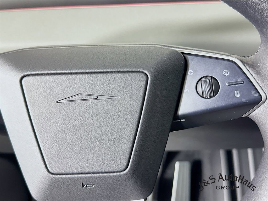 Used 2025 Tesla Cybertruck AWD Crew Cab image 14