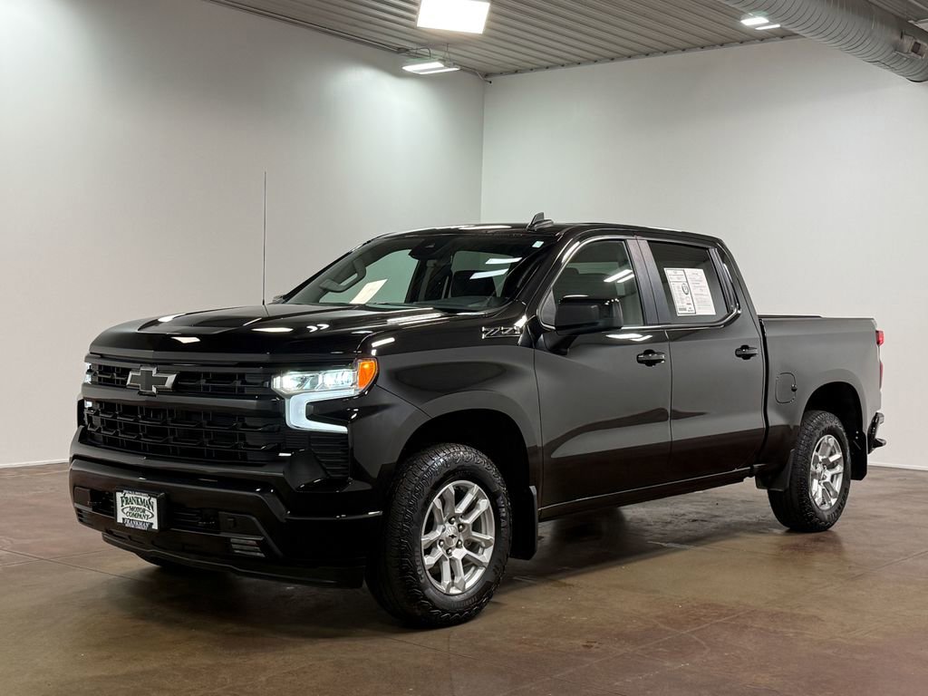 Used 2024 Chevrolet Silverado 1500 RST w/ Z71 Off-Road Package image 7