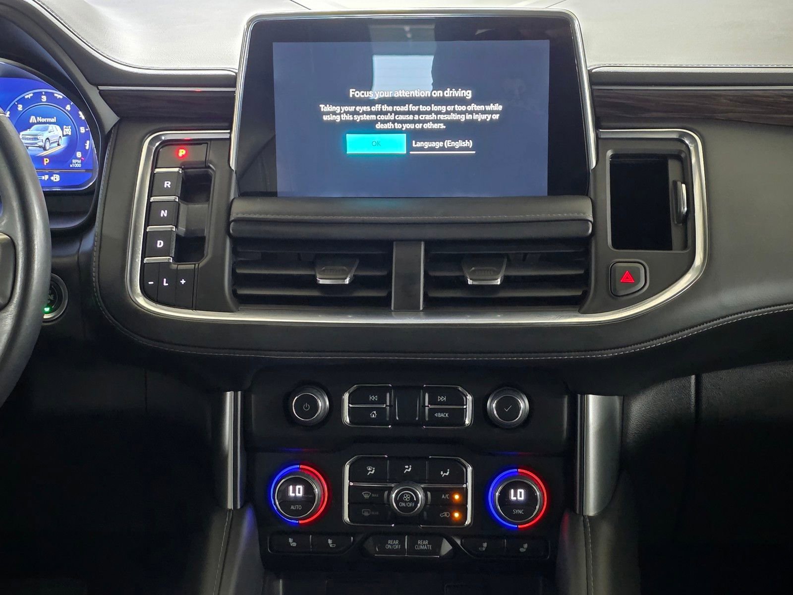 Used 2023 Chevrolet Tahoe Z71 AWD/4WD image 28