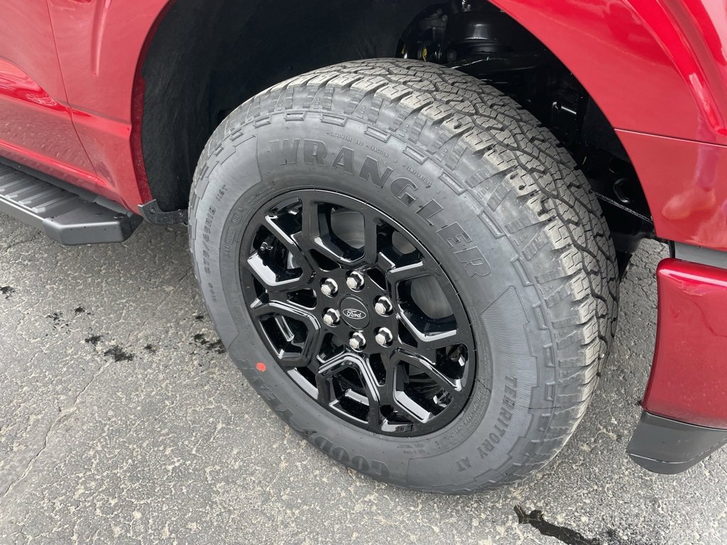 New 2026 Ford F150 XLT image 3