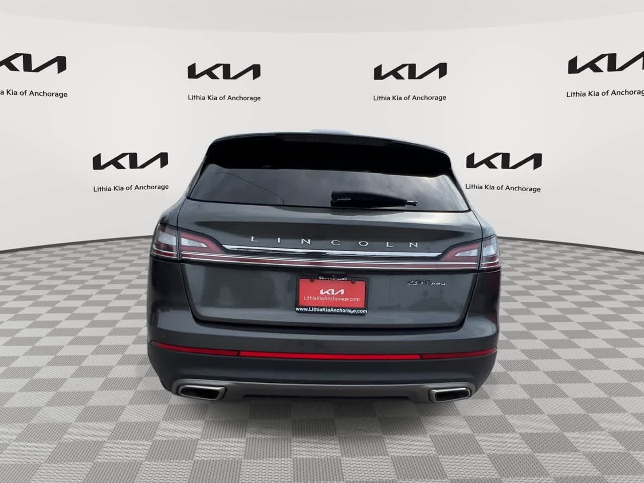Used 2019 Lincoln Nautilus Select AWD/4WD image 7