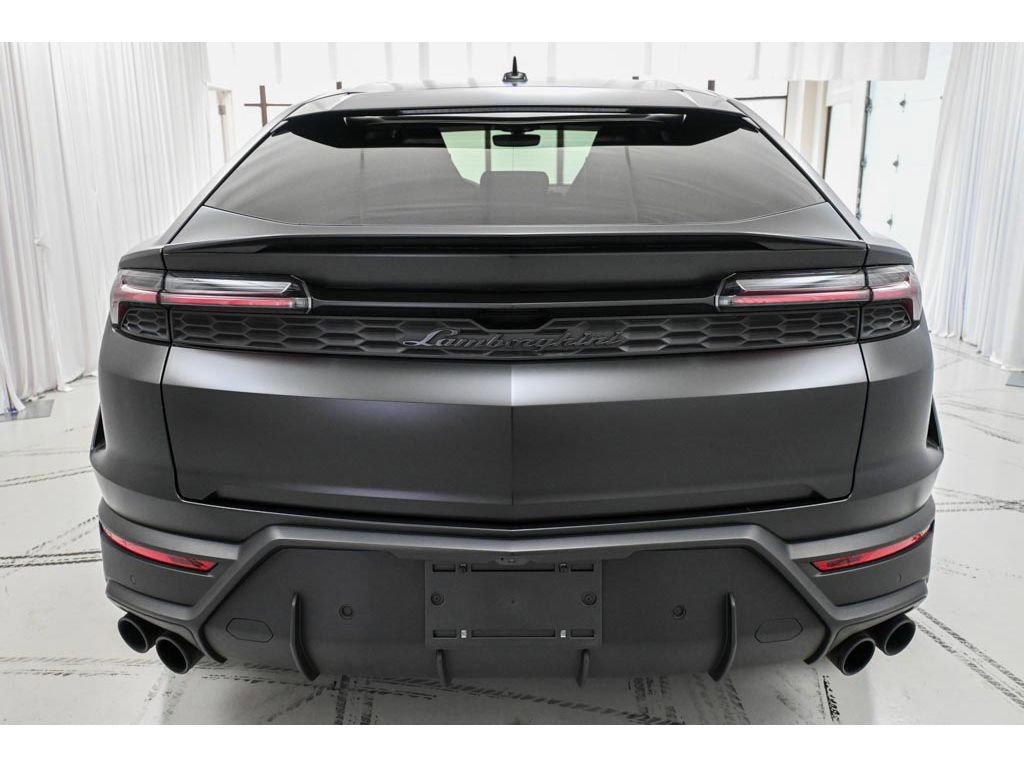 Used 2025 Lamborghini Urus SE image 10