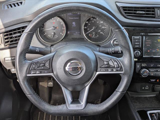 Used 2019 Nissan Rogue SV image 8