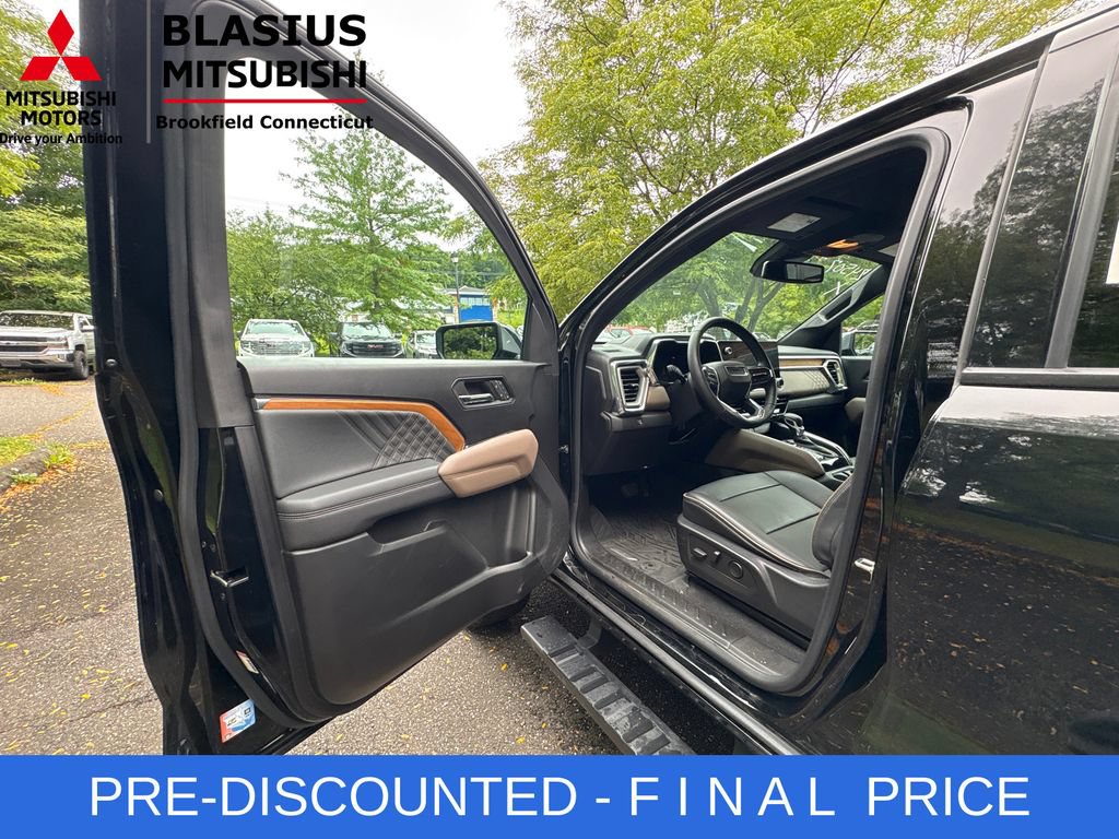 Used 2024 GMC Canyon Denali w/ LPO, Denali Black Edition AWD/4WD image 14
