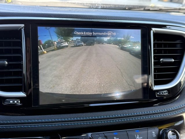 Certified 2021 Chrysler Pacifica Touring-L image 37
