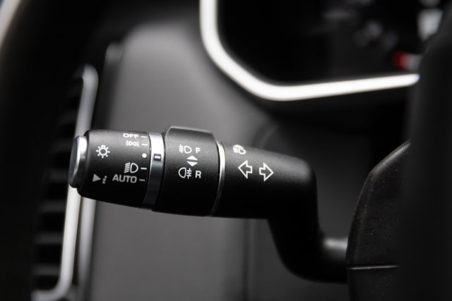 Used 2020 Land Rover Range Rover Sport HST image 61