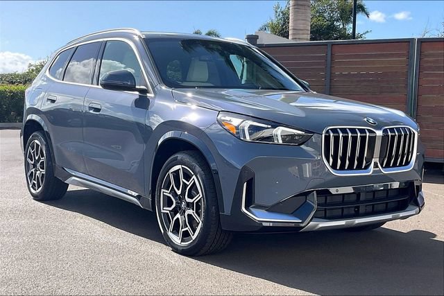 New 2026 BMW X1 xDrive28i w/ Technology Package AWD/4WD image 2