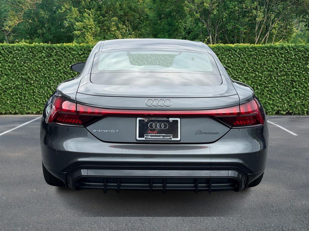 Used 2023 Audi e-tron GT Prestige w/ Prestige Package AWD/4WD image 5