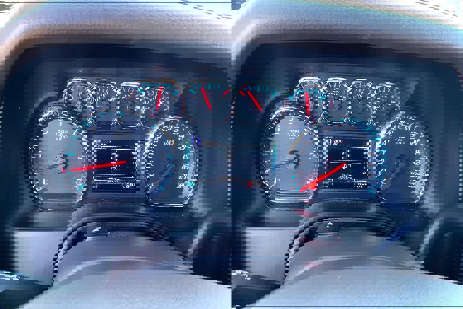 Used 2019 Chevrolet Suburban LT w/ Texas Edition Package image 26