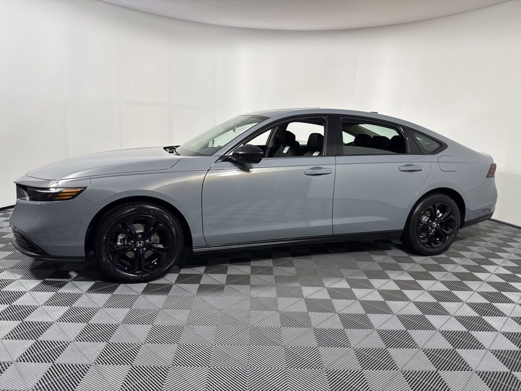 New 2025 Honda Accord SE image 3