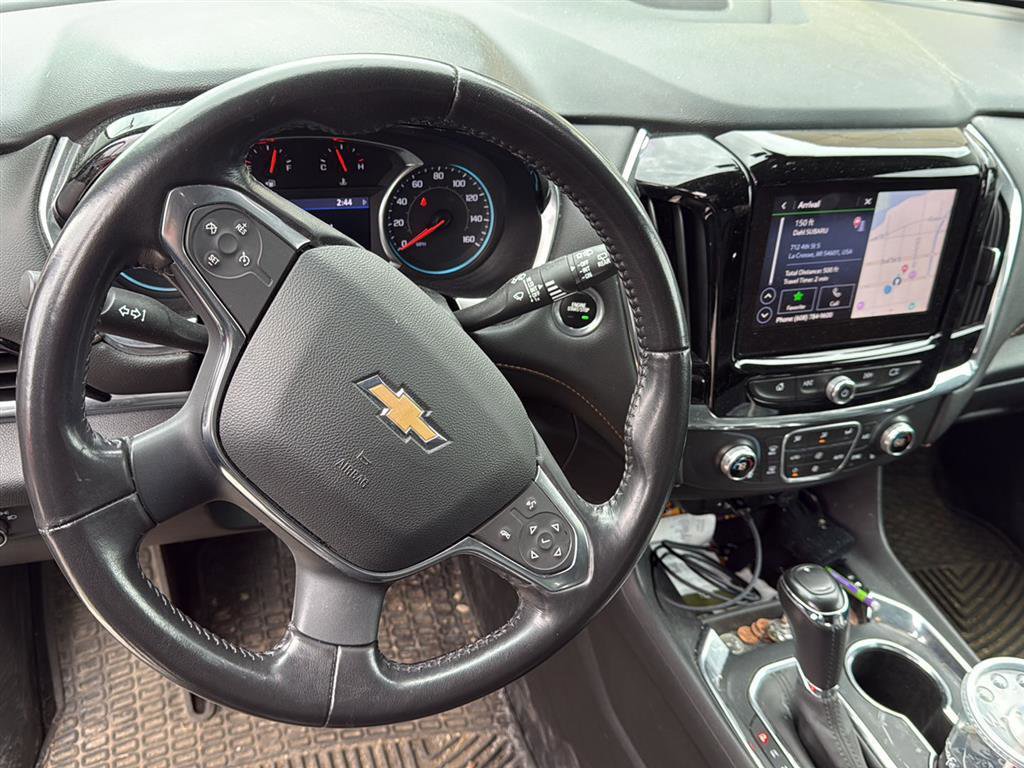 Used 2020 Chevrolet Traverse LT w/ LT Premium Package image 16