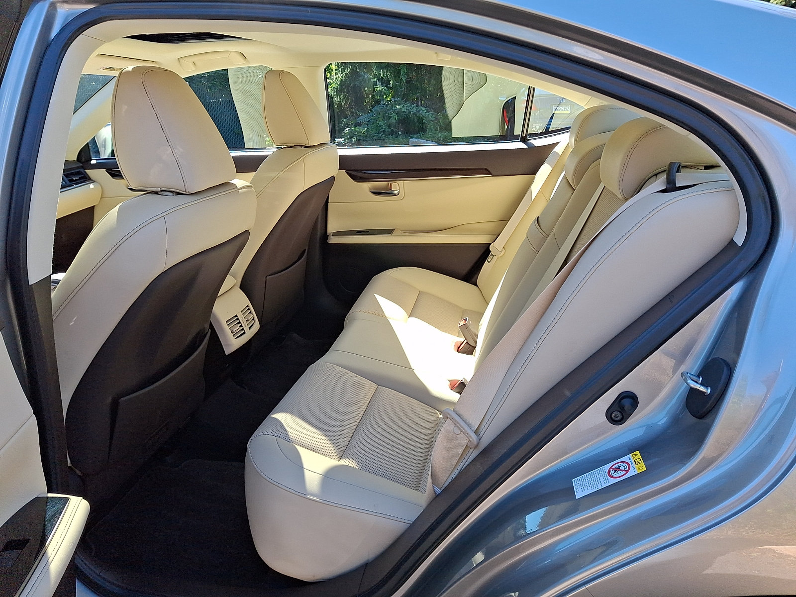 Used 2018 Lexus ES 350 w/ Navigation System Package FWD image 10