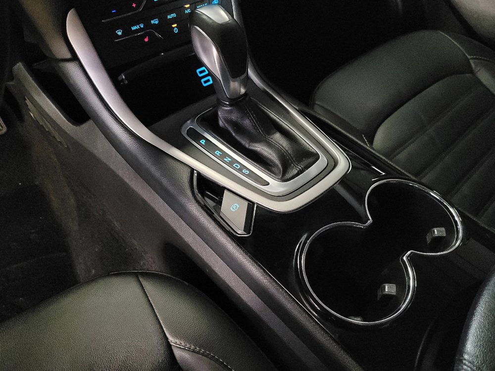 Used 2018 Ford Edge SEL w/ Equipment Group 201A image 26