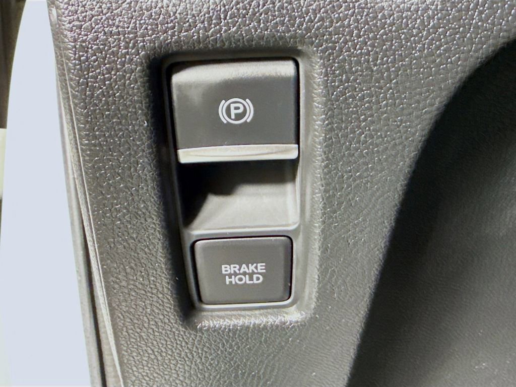 Certified 2023 Honda Odyssey Sport image 22