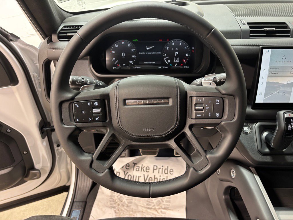 New 2025 Land Rover Defender 130 V8 AWD/4WD image 19