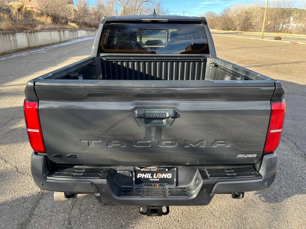 Used 2024 Toyota Tacoma TRD Off-Road image 5