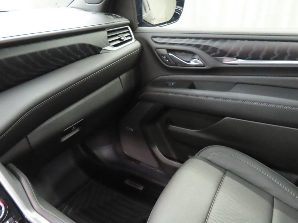Used 2023 GMC Yukon Denali image 24