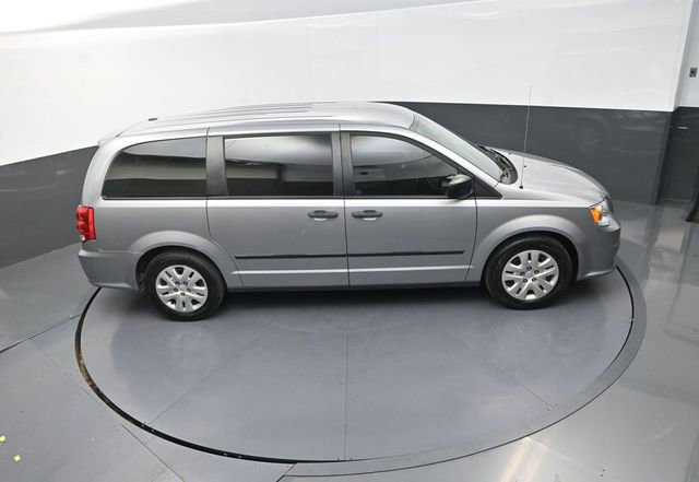 Used 2015 Dodge Grand Caravan American Value Package w/ UConnect Hands-Free Group image 18