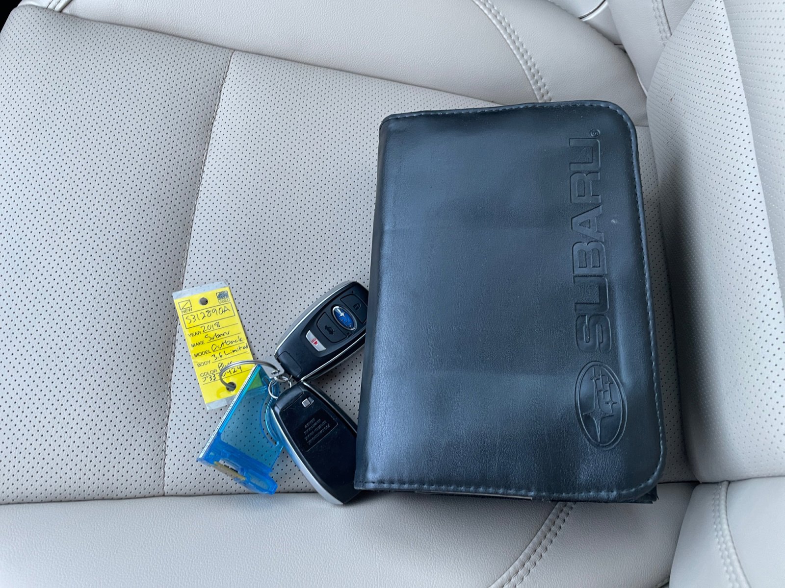 Used 2018 Subaru Outback 3.6R Limited image 5