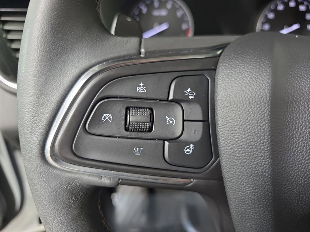 Used 2023 Buick Envision Essence w/ Sport Touring Package image 16