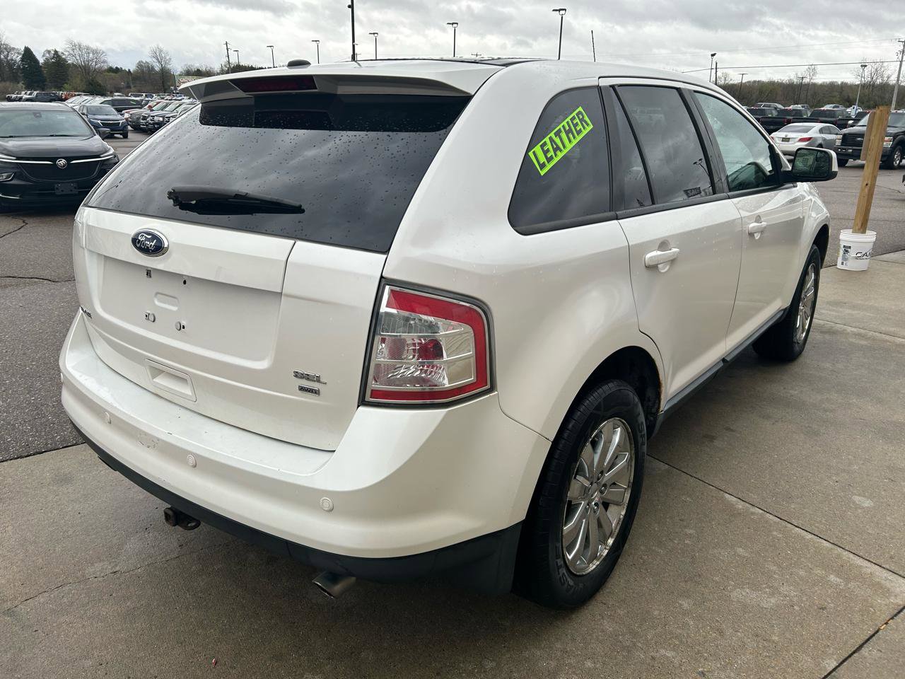 Used 2010 Ford Edge SEL AWD/4WD image 5