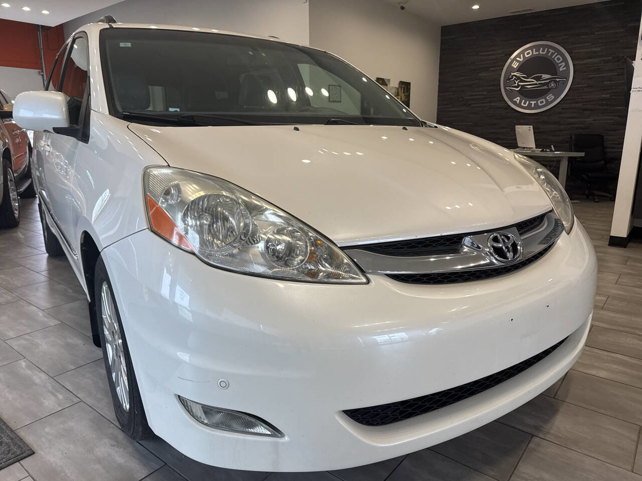 Used 2009 Toyota Sienna XLE Limited