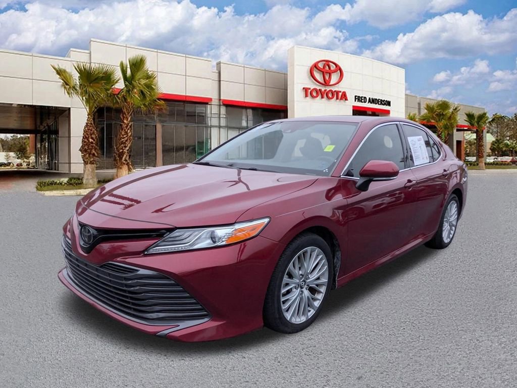 Used 2019 Toyota Camry XLE image 9