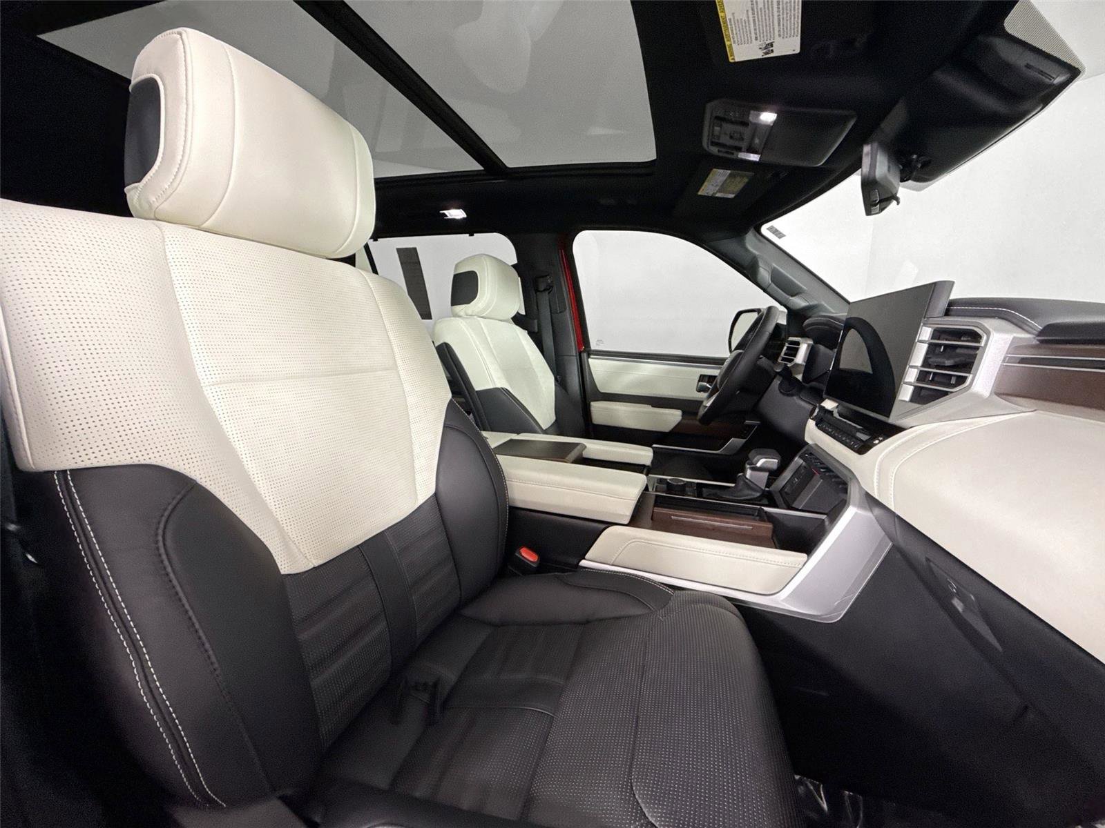 Certified 2024 Toyota Sequoia Capstone image 45