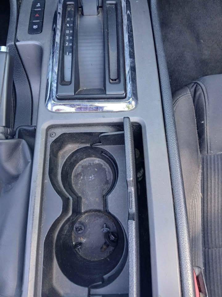 Used 2012 Ford Mustang Convertible RWD image 12