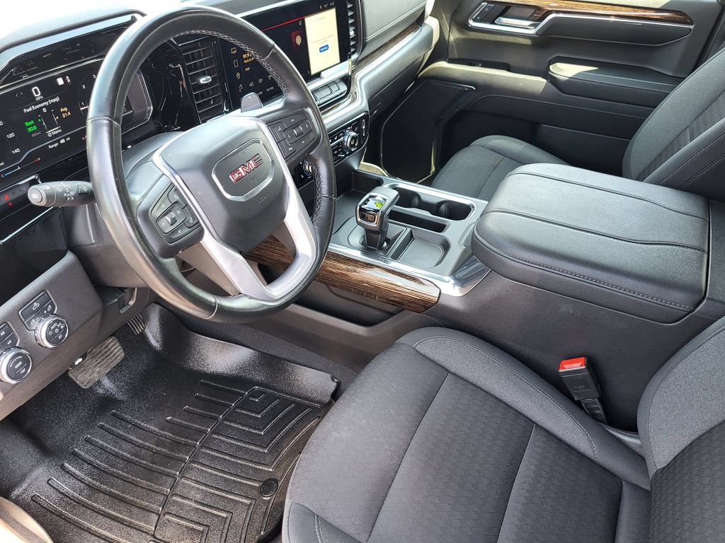 Used 2023 GMC Sierra 1500 Elevation w/ X31 Off-Road Package AWD/4WD image 14