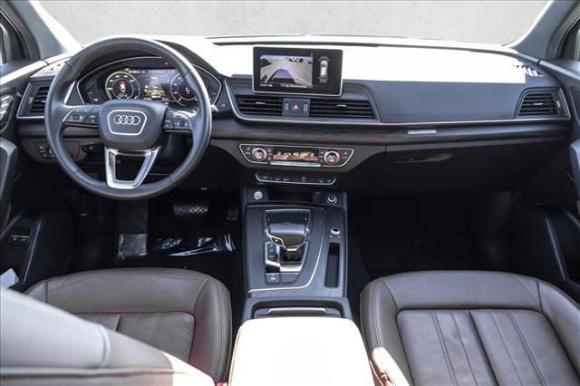 Used 2020 Audi Q5 e Premium Plus w/ Premium Plus Package AWD/4WD image 21