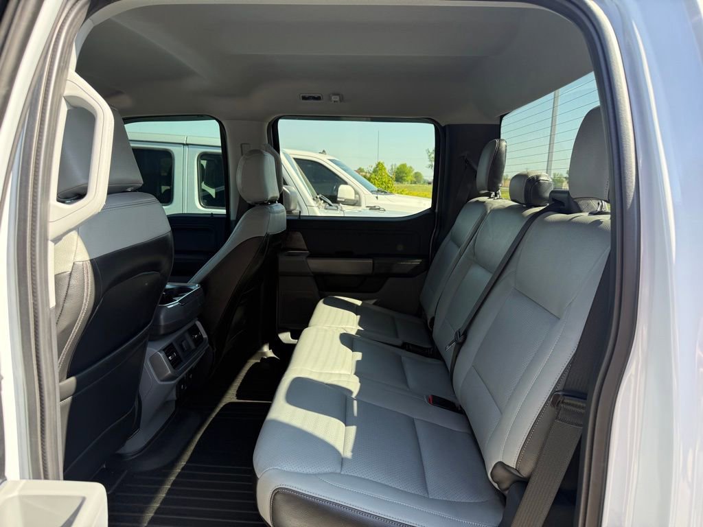 Used 2021 Ford F150 XLT w/ Equipment Group 302A High RWD image 7