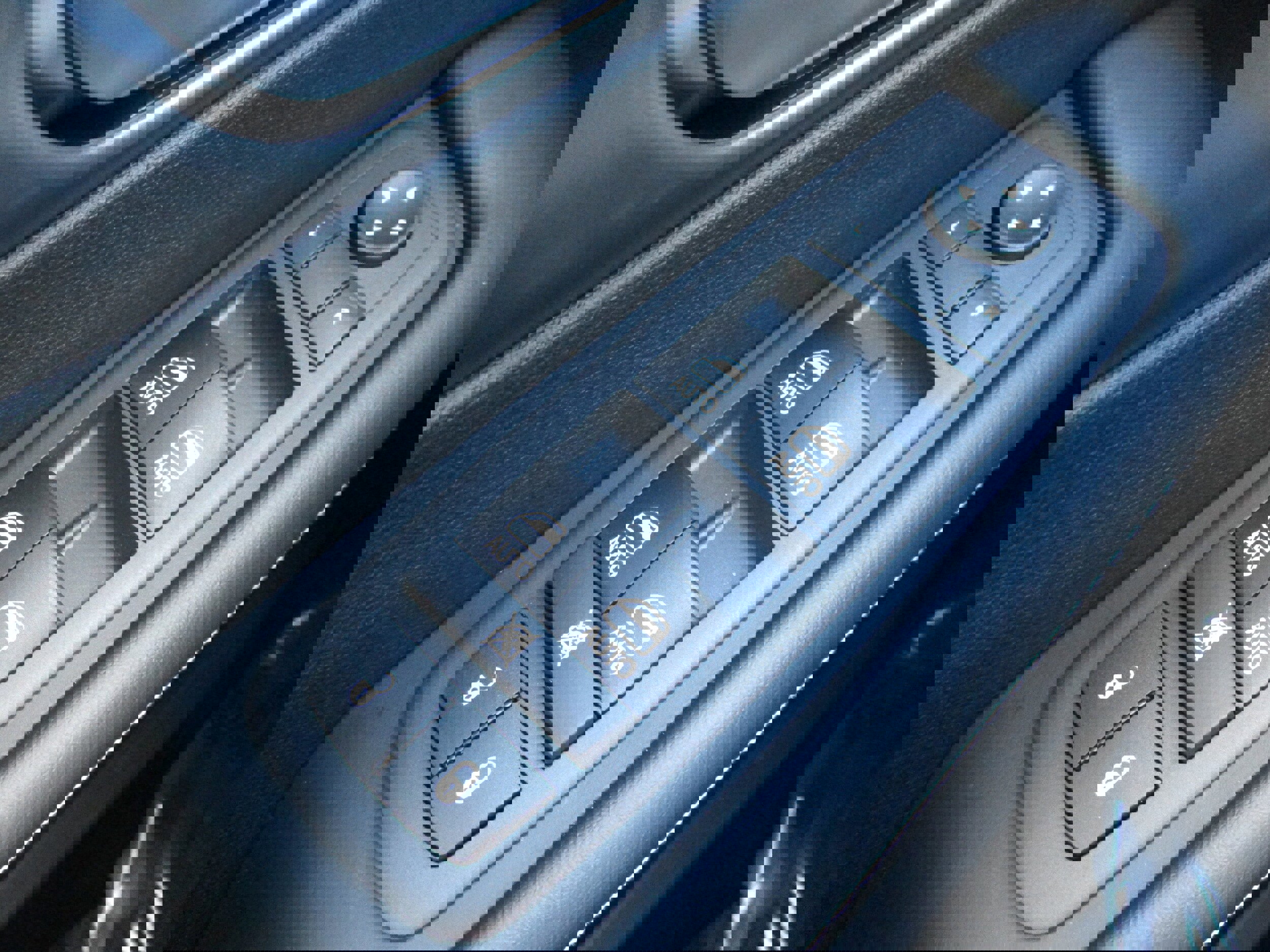 New 2026 Chrysler Pacifica Select w/ S Appearance Package image 32