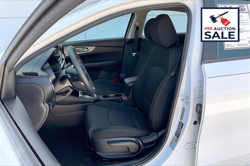 Certified 2021 Kia Forte LXS image 22