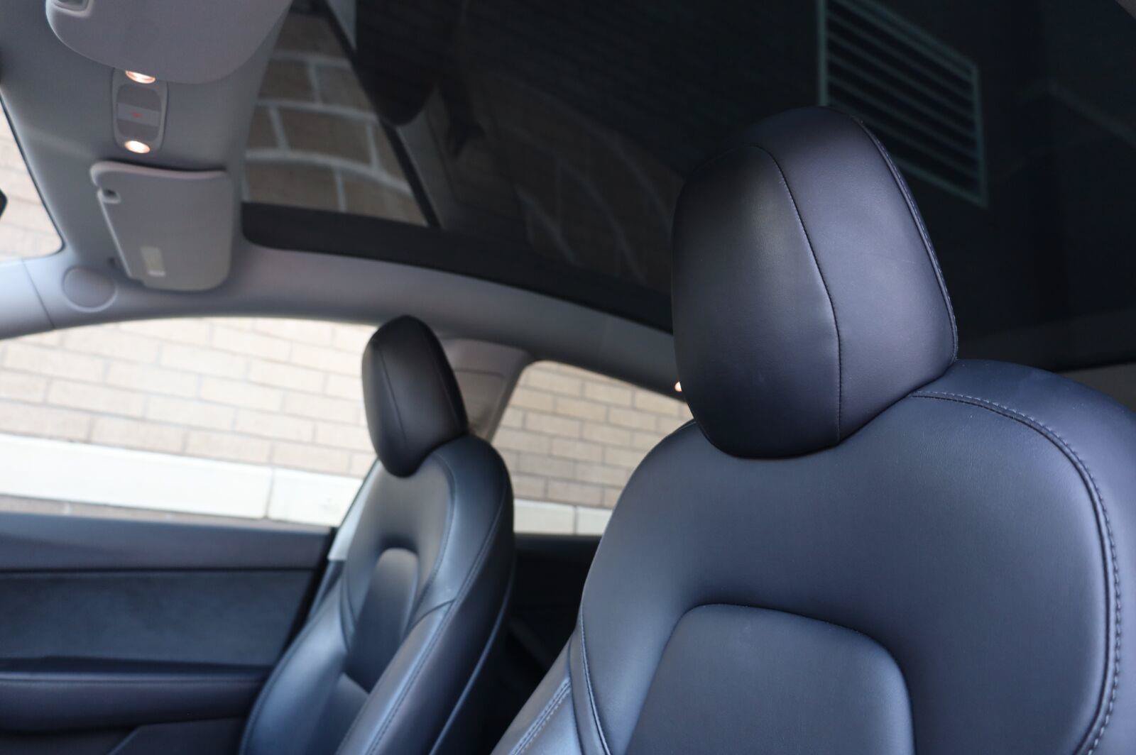 Used 2022 Tesla Model Y Long Range AWD/4WD image 19