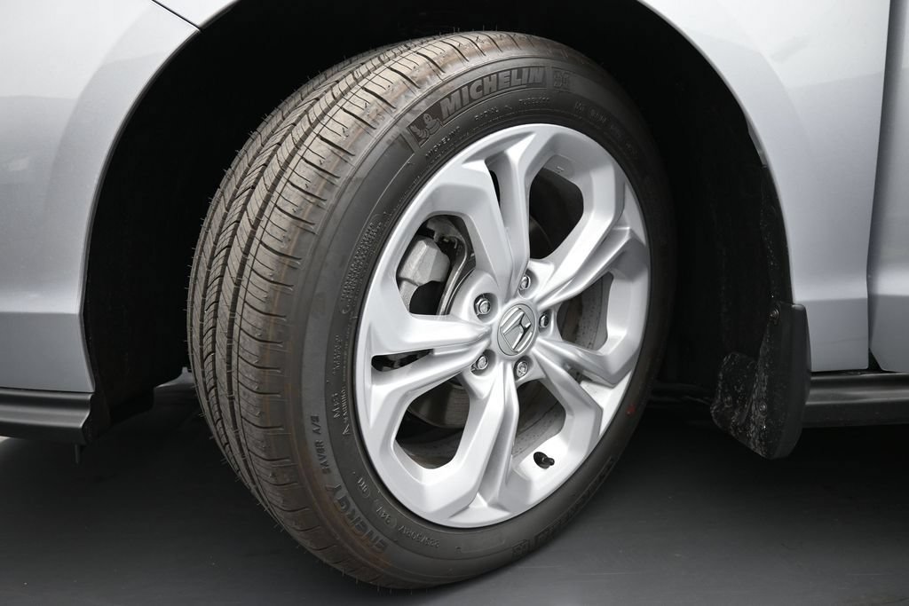 New 2025 Honda Accord LX image 16