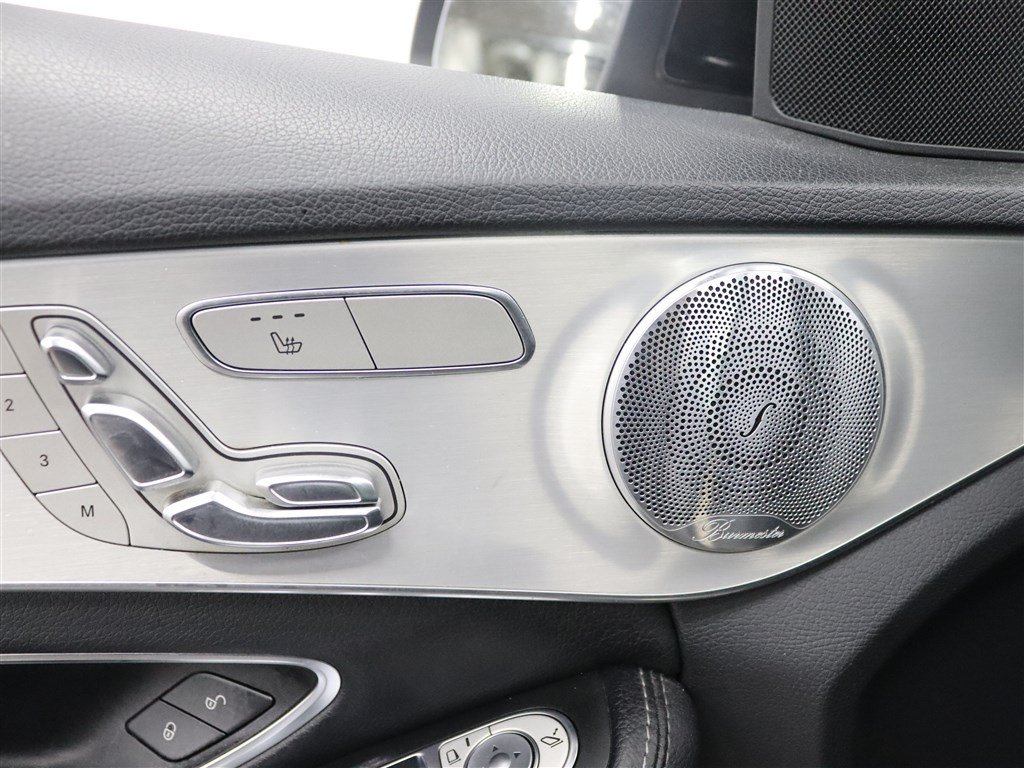 Used 2018 Mercedes-Benz C 300 4MATIC Sedan image 16
