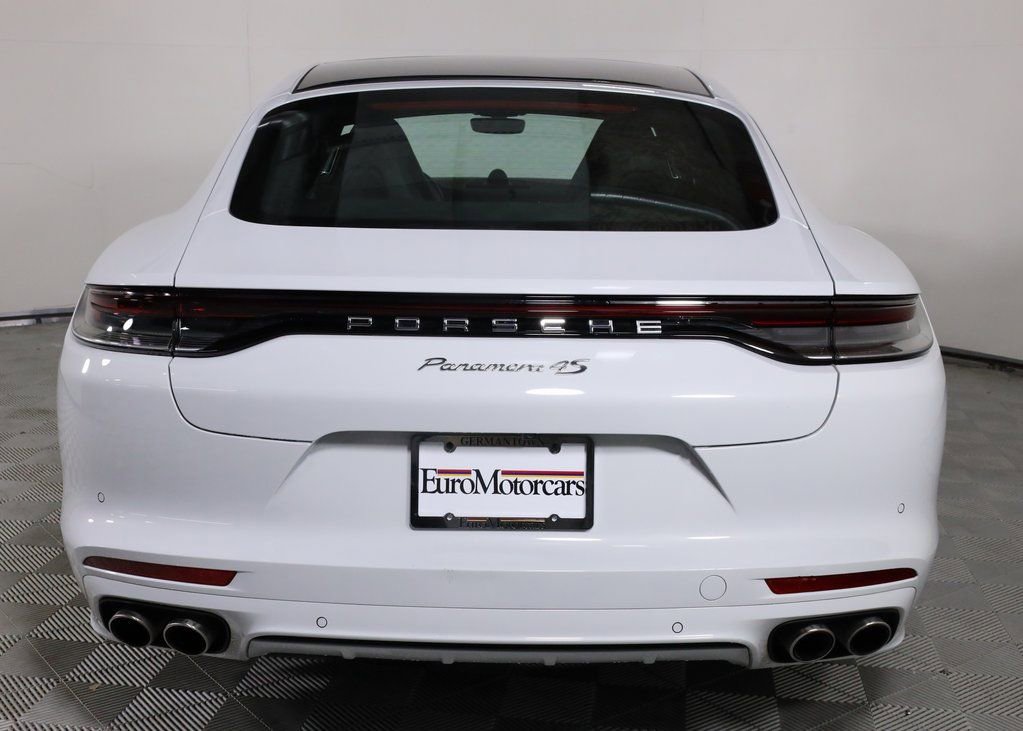 Used 2023 Porsche Panamera 4S image 5