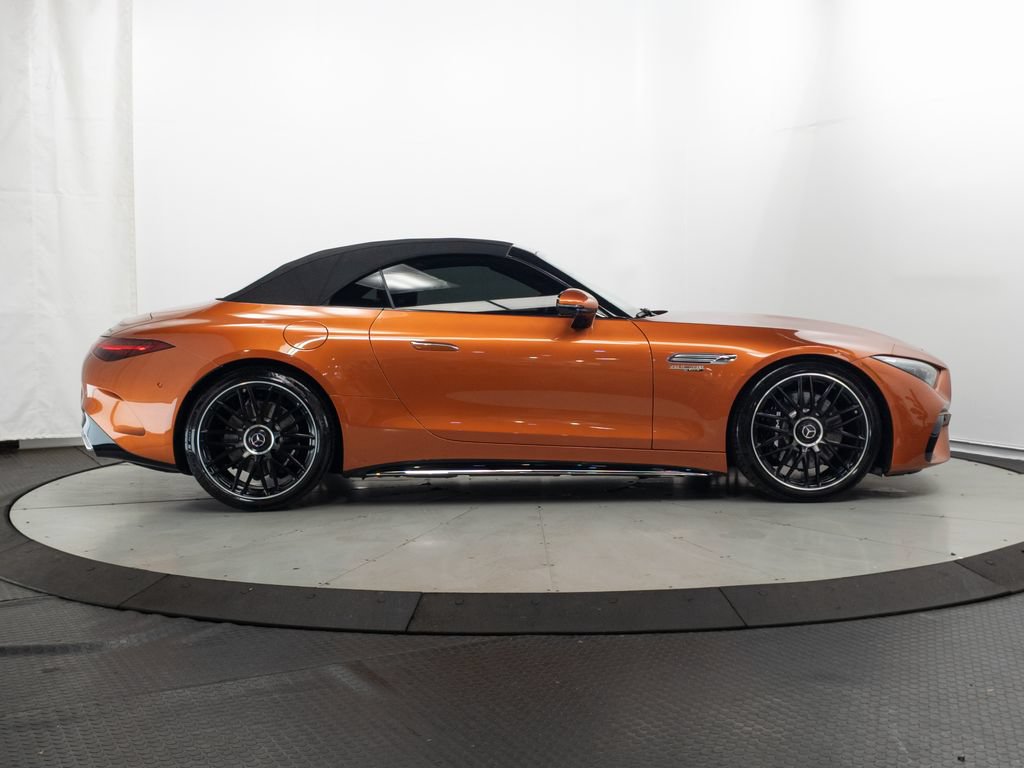 Certified 2024 Mercedes-Benz SL 63 AMG 4MATIC image 32