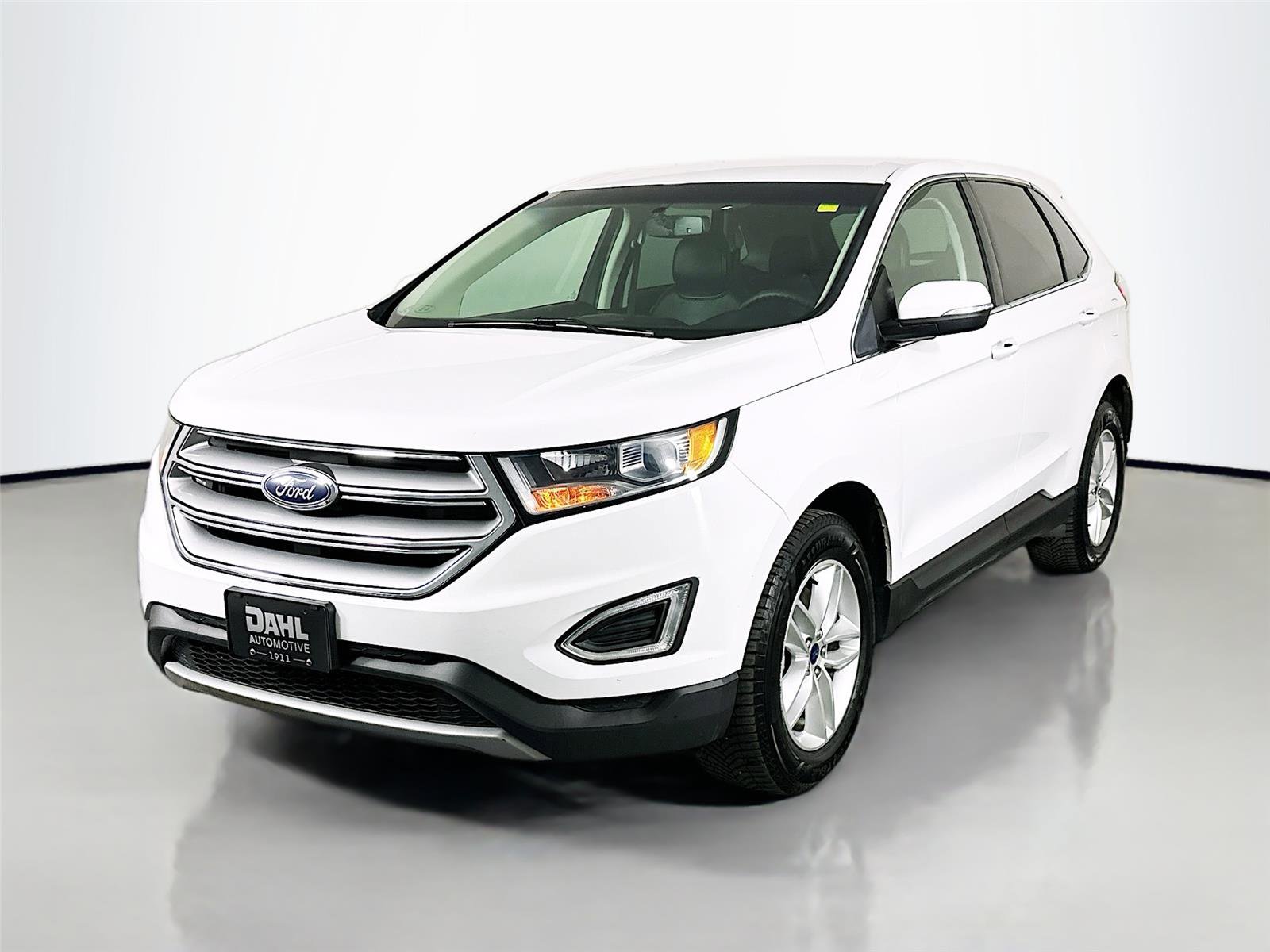Used 2017 Ford Edge SEL w/ Equipment Group 201A image 4