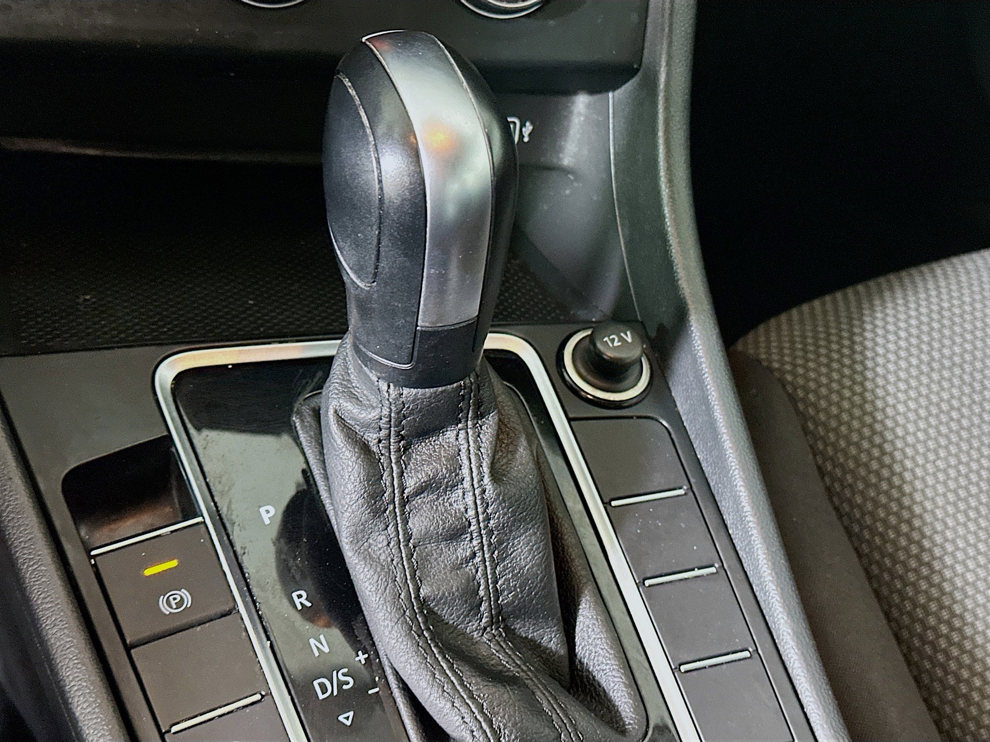 Used 2019 Volkswagen Jetta S image 24