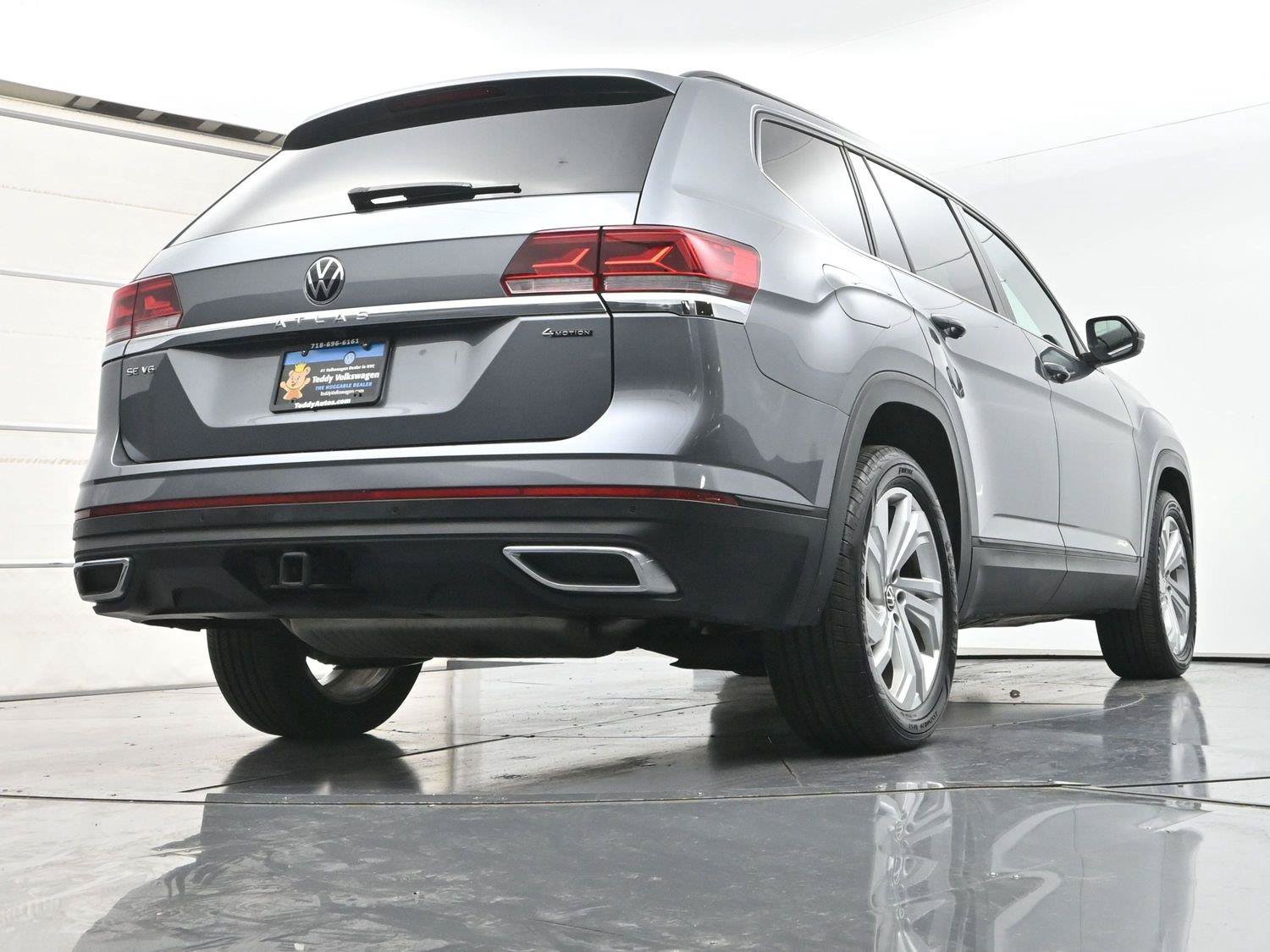 Certified 2023 Volkswagen Atlas SE w/ Panoramic Sunroof Package AWD/4WD image 34