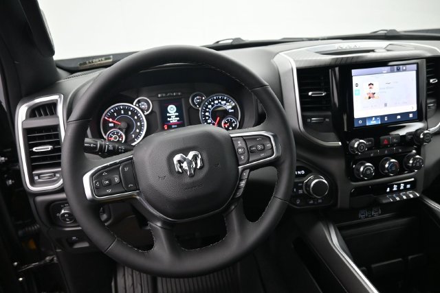 New 2027 RAM 1500 4x4 Crew Cab image 16