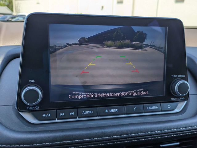 Used 2023 Nissan Rogue S AWD/4WD image 21