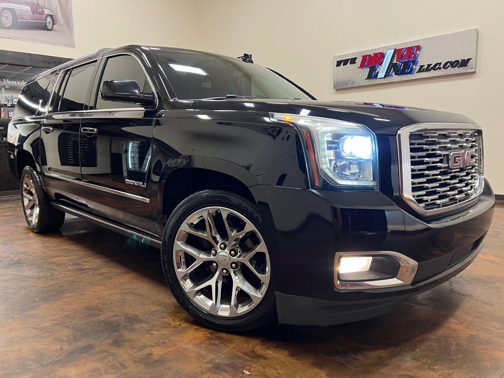 Used 2020 GMC Yukon XL Denali w/ Denali Premium Package