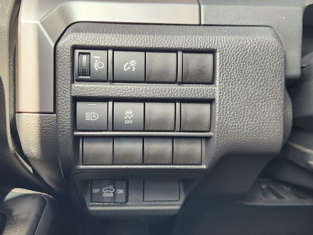 Certified 2025 Toyota Tacoma TRD Sport image 21