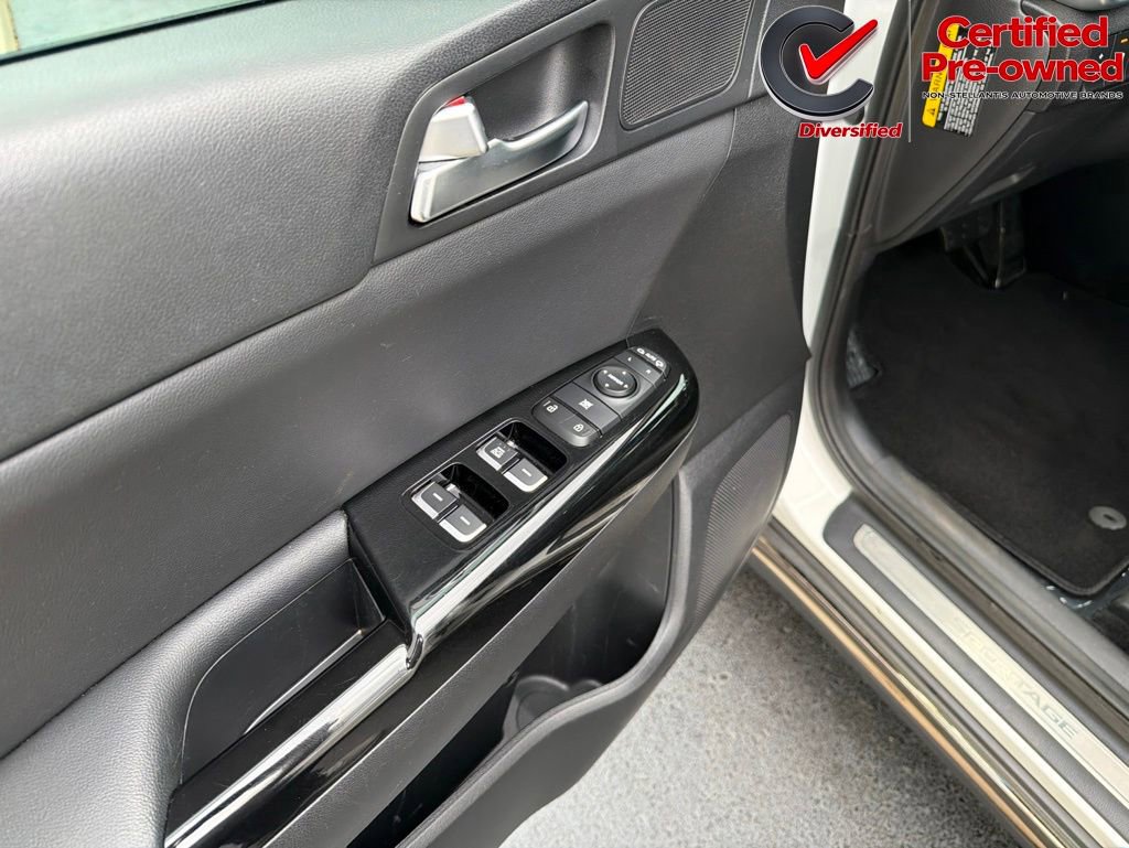 Used 2020 Kia Sportage S w/ S Premium Package FWD image 39