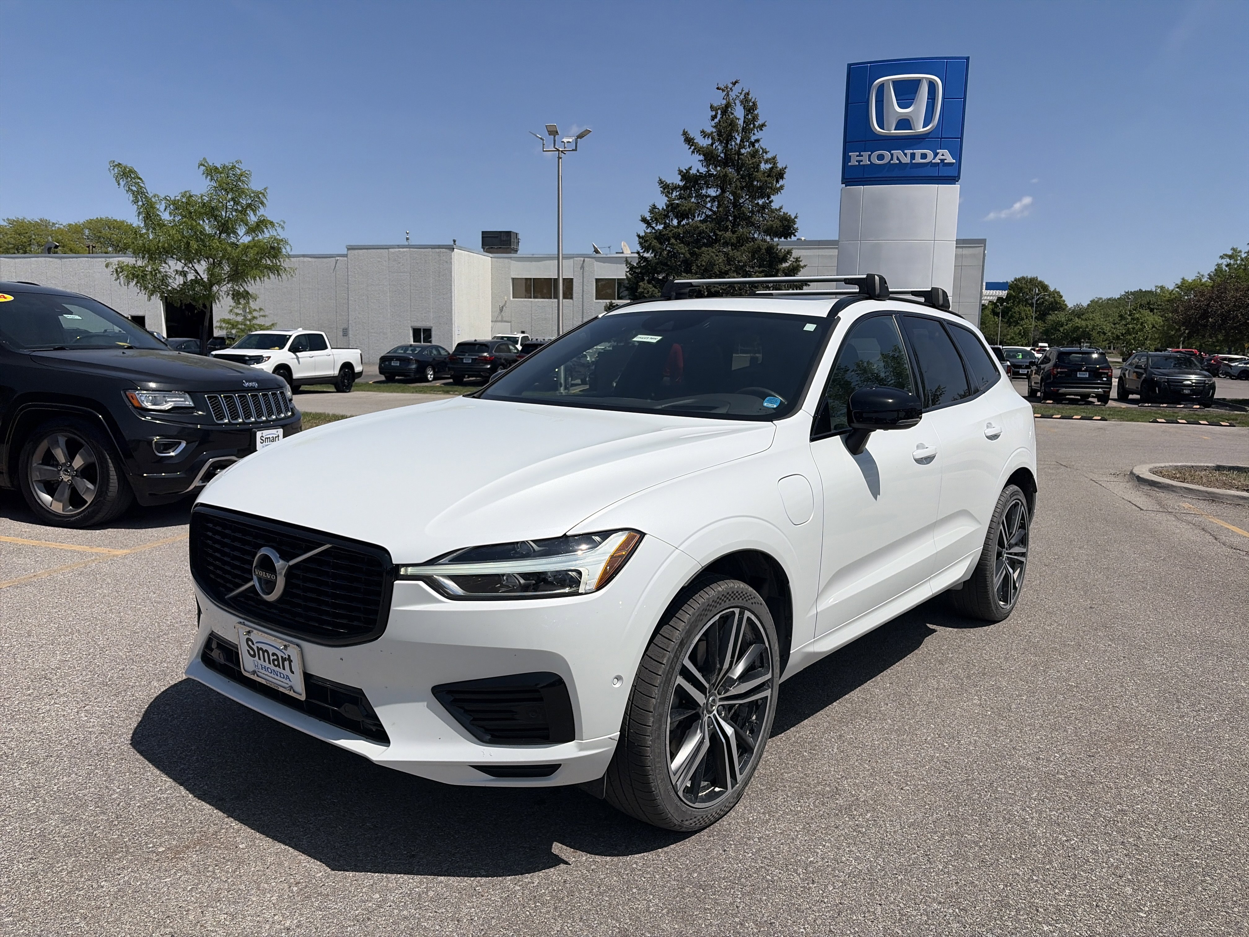 Used 2021 Volvo XC60 T8 R-Design w/ Protection Package Premier