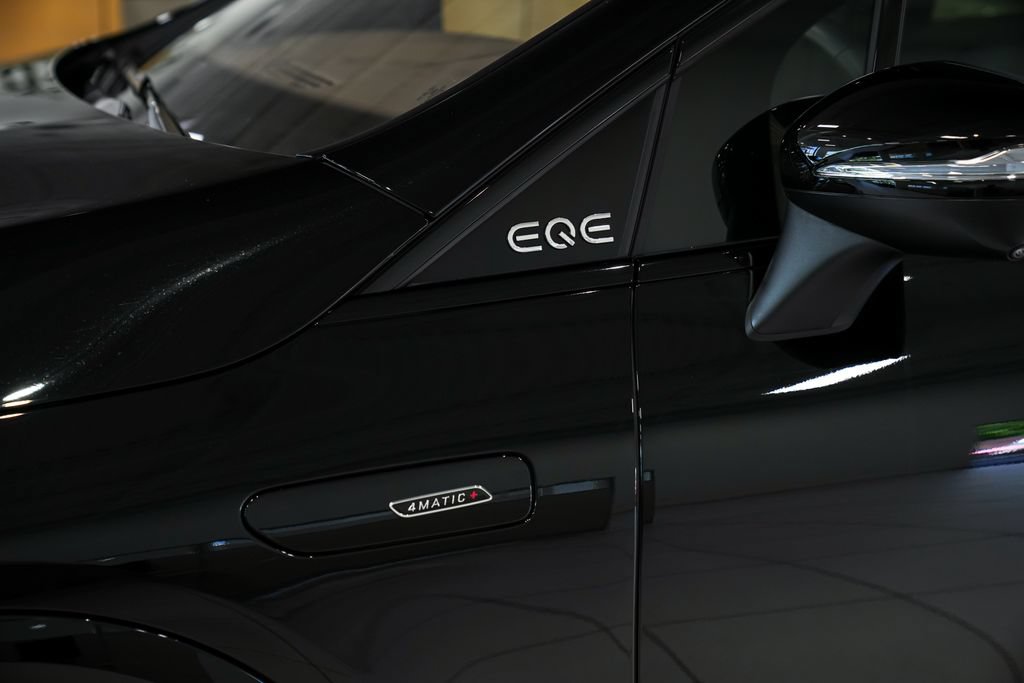 Certified 2025 Mercedes-Benz EQE AMG 4MATIC SUV image 5